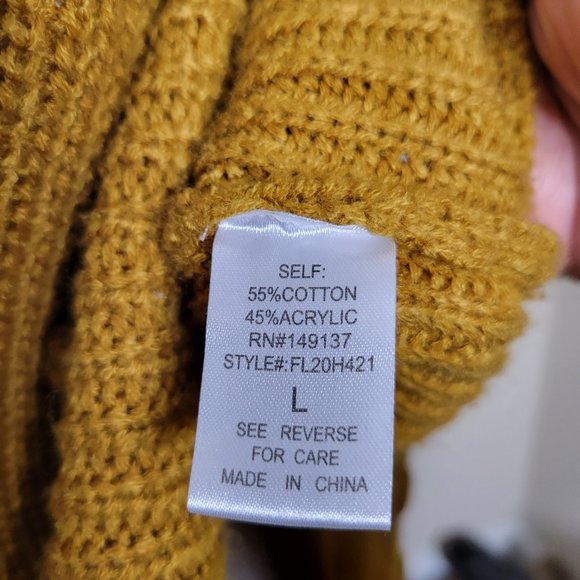 Balloon Sleeve Sweater - Picture 9 of 16